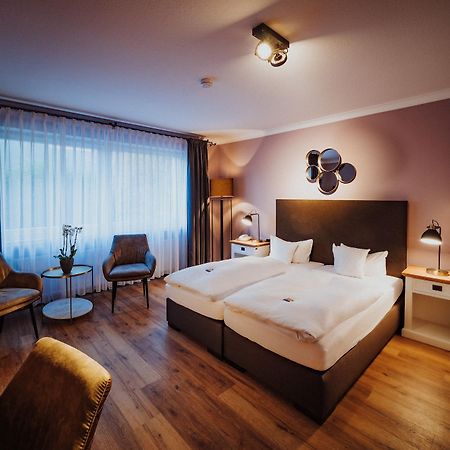 Antik-Hotel EICHENHOF Bad Salzuflen Buitenkant foto