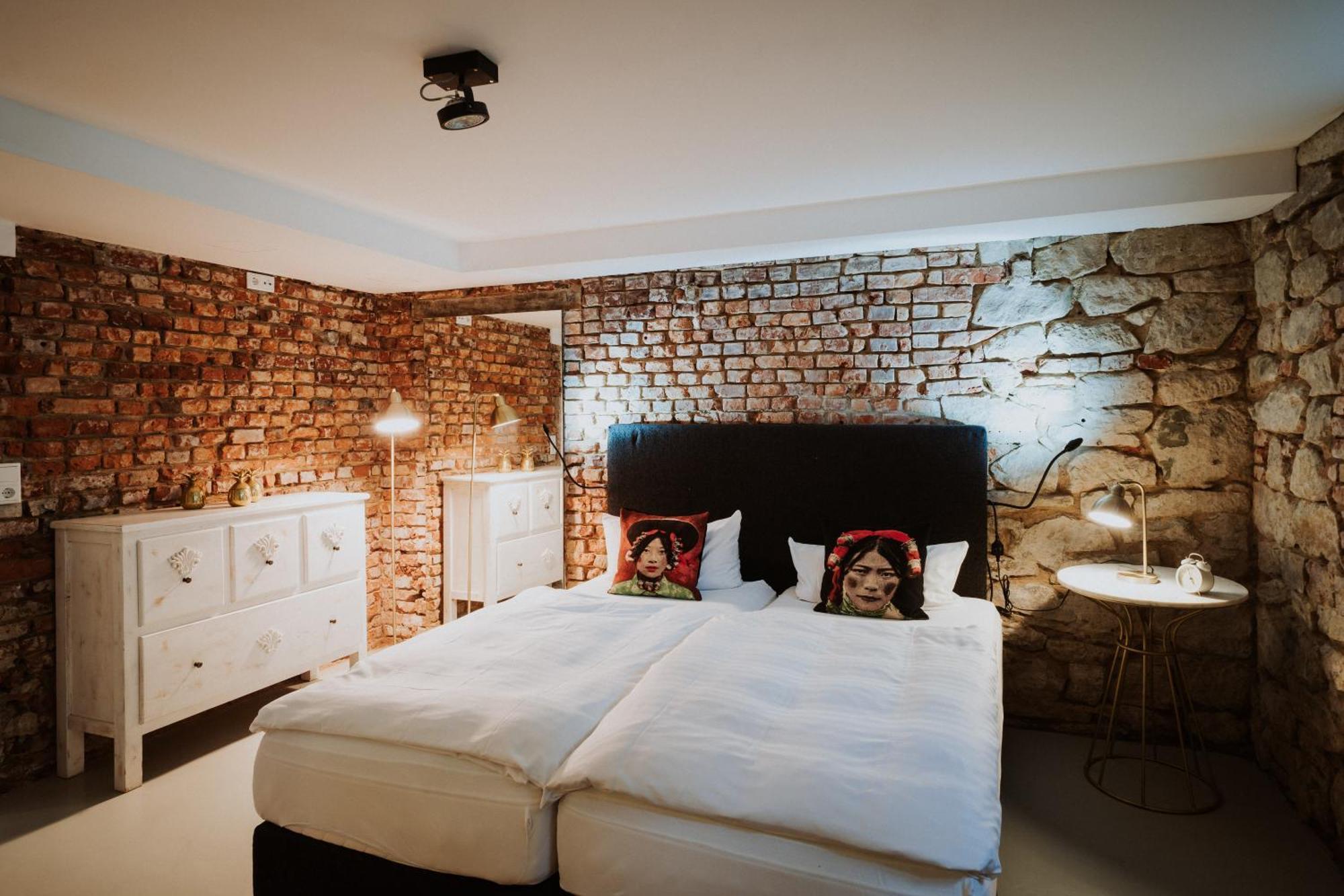 Antik-Hotel EICHENHOF Bad Salzuflen Buitenkant foto