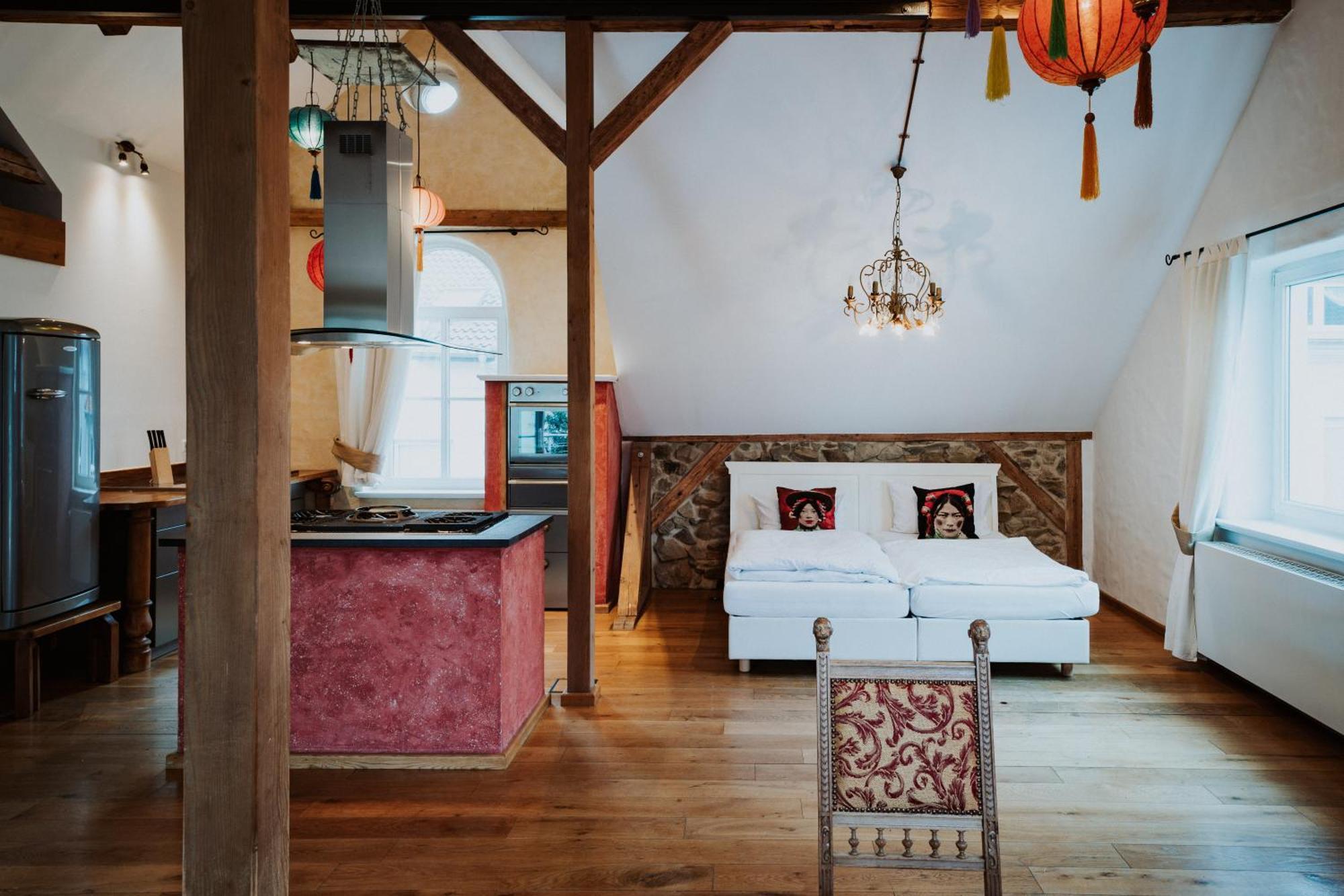 Antik-Hotel EICHENHOF Bad Salzuflen Buitenkant foto