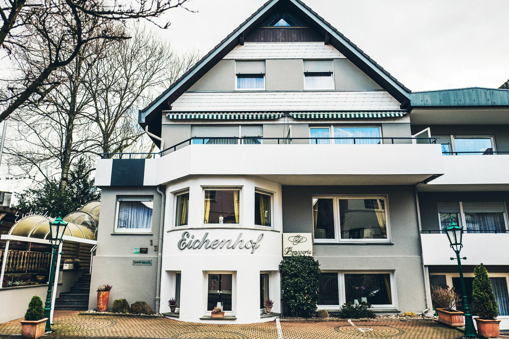 Antik-Hotel EICHENHOF Bad Salzuflen Buitenkant foto